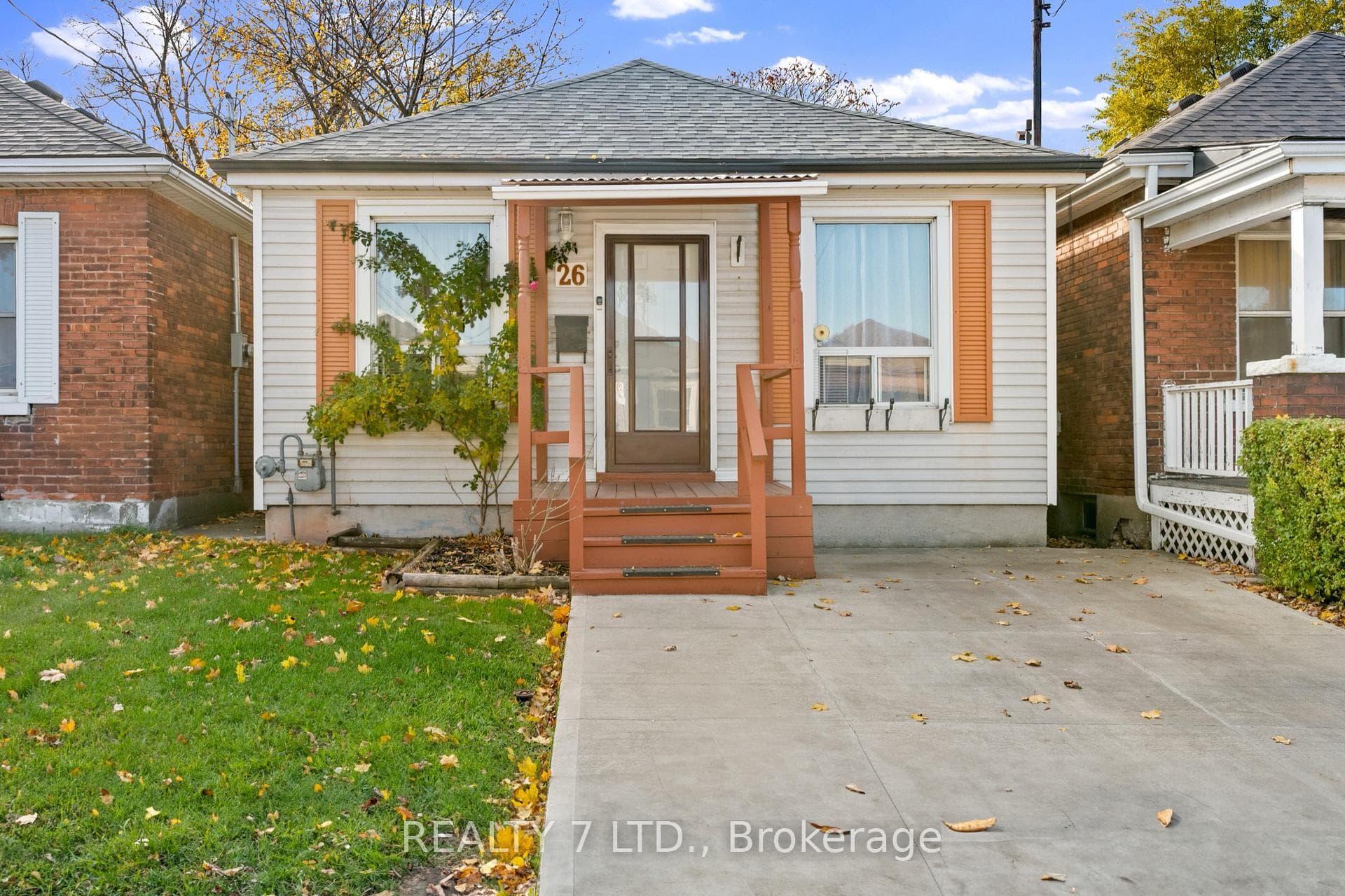 26 Harrison Avenue, Hamilton, ON L8H 2Z7 - Photo 1