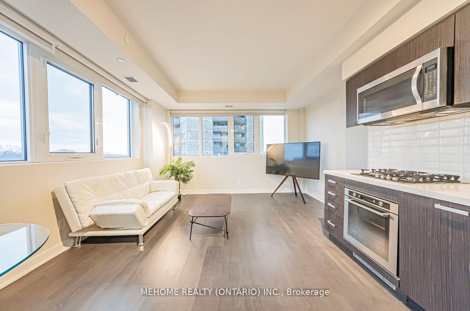 501 St. Clair Avenue Unit 315, Annex / Yorkville / Summerhill, ON M5P 0A2 - Photo 1