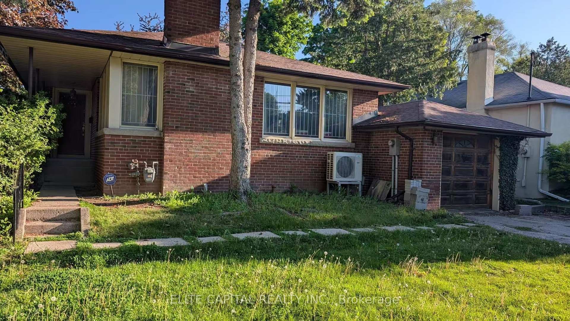 172 York Mills Road, Bridle Path / York Mills / Hoggs Hollow, ON M2L 1K7 - Photo 1