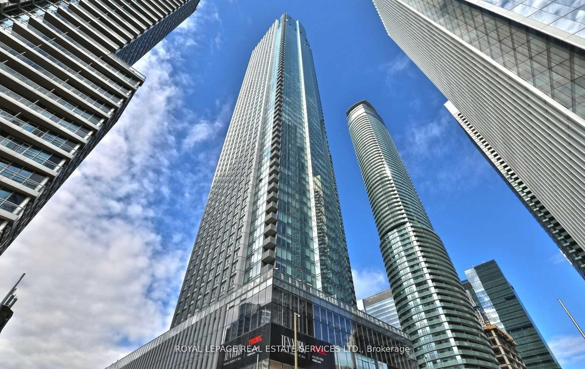 10 York Street Unit 5001, Downtown Toronto / Waterfront, ON M5J 2L9 - Photo 1