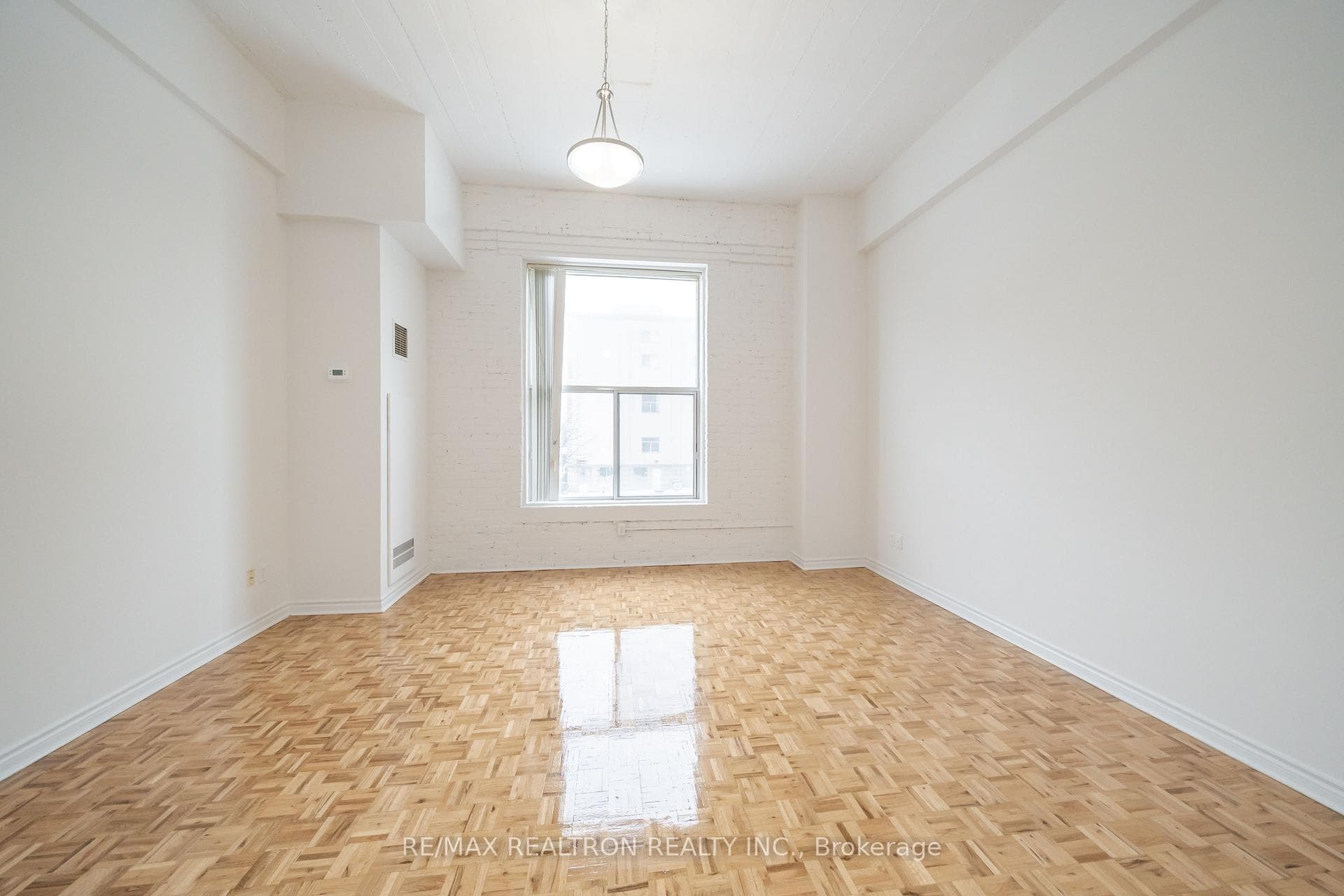 1401 Dupont Street Unit 218, Bloor West Village / Swansea, ON M6H 4J7 - Photo 1