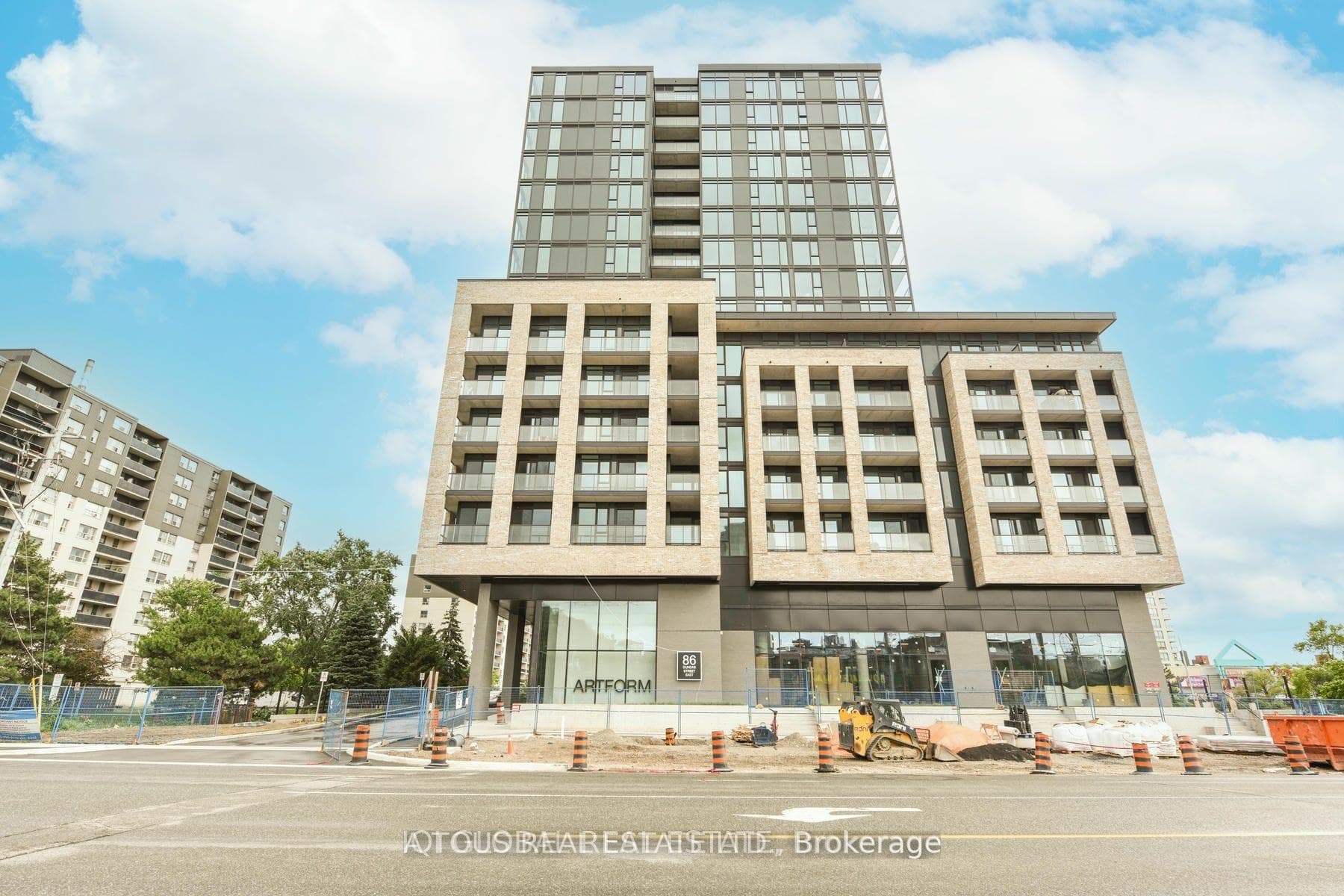 86 Dundas Street Unit #1511, Mississauga, ON L5A 0B1 - Photo 1