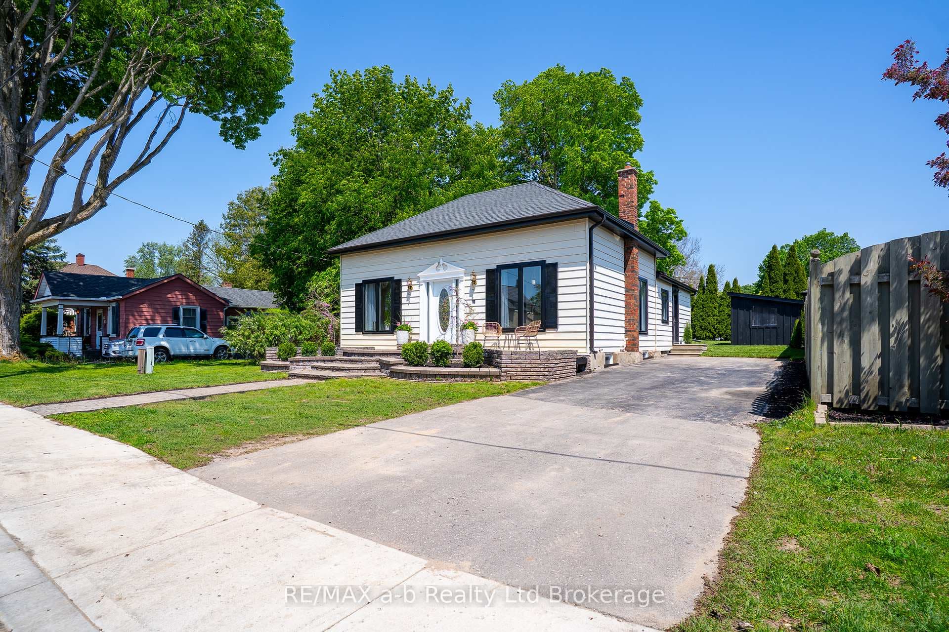 56 Givins Street, Woodstock