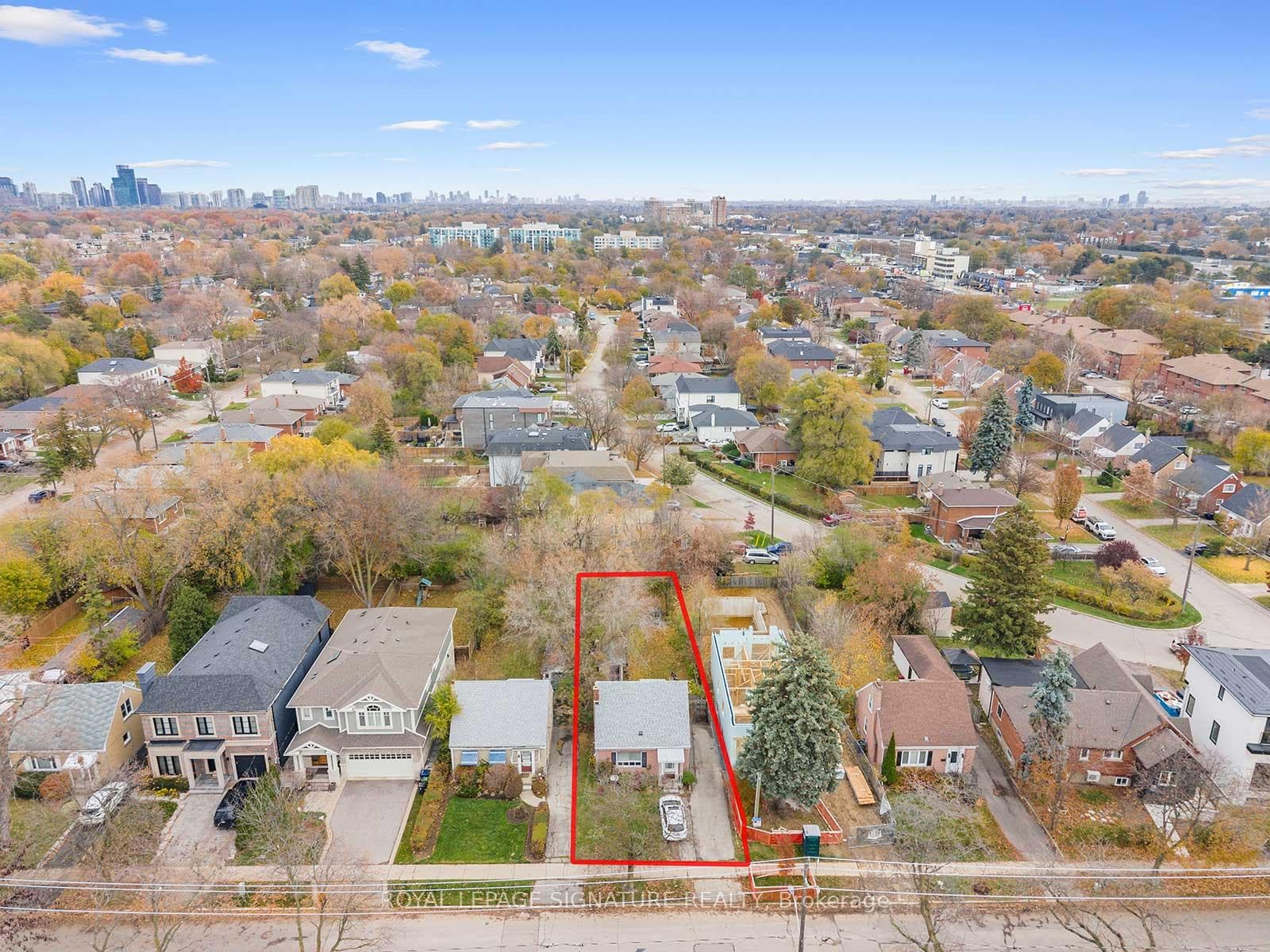 27 King High Avenue, North York (Bathurst Manor / Clanton Park), ON M3H 3A8 - Photo 1