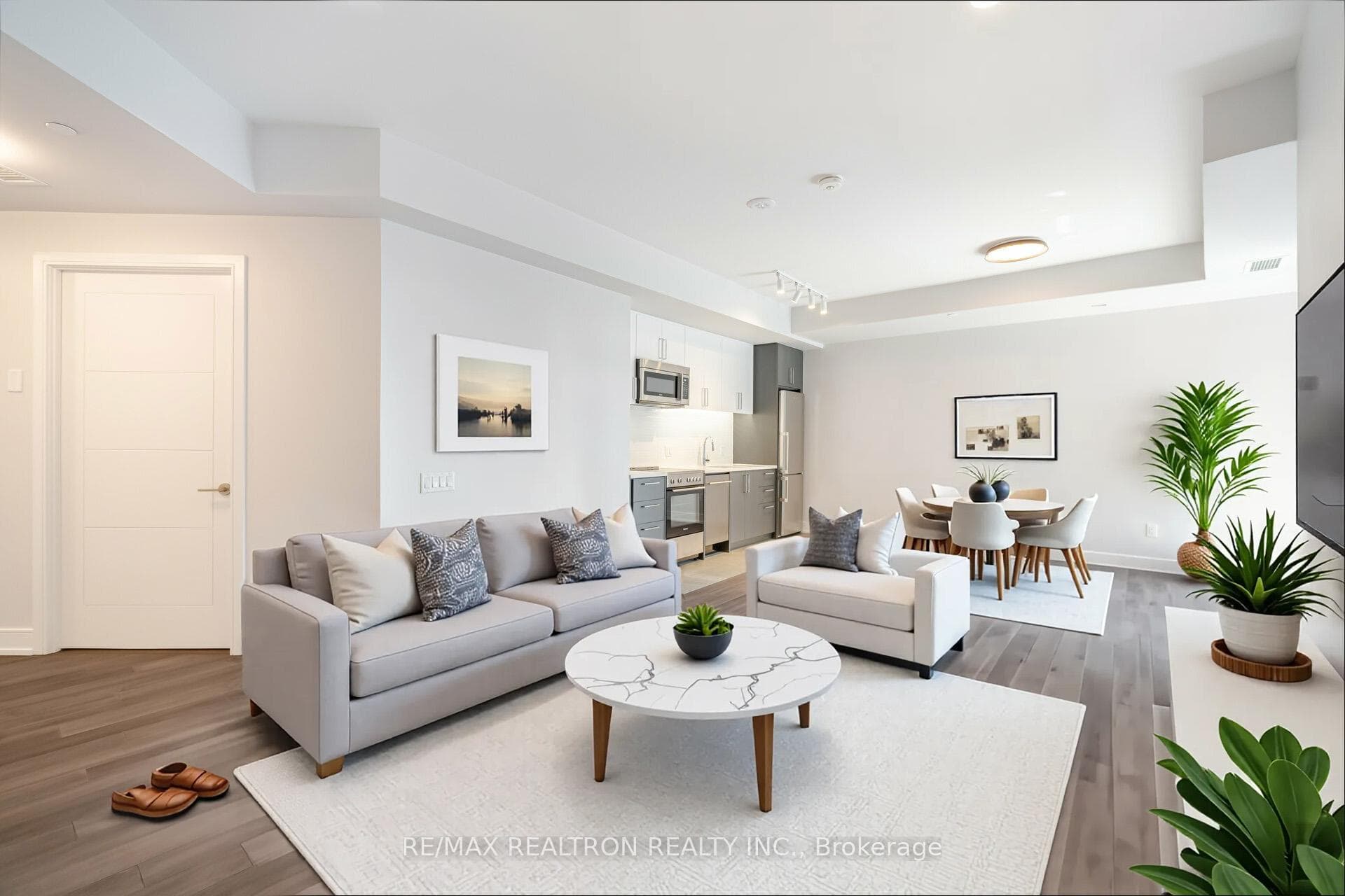 2525 Bathurst Street Unit 1201, Lawrence Park / Bedford Park, ON M6B 2Y9 - Photo 1