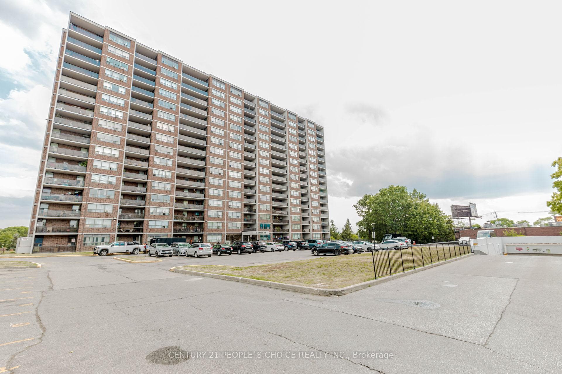 45 Sunrise Avenue Unit 1105, Don Mills / Parkwoods / Victoria Village, ON M4A 2S3 - Photo 1