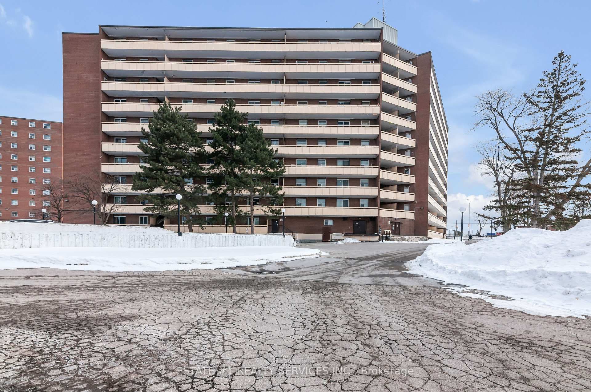 3555 Derry Road Unit 402, Mississauga, ON L4T 1B2 - Photo 1