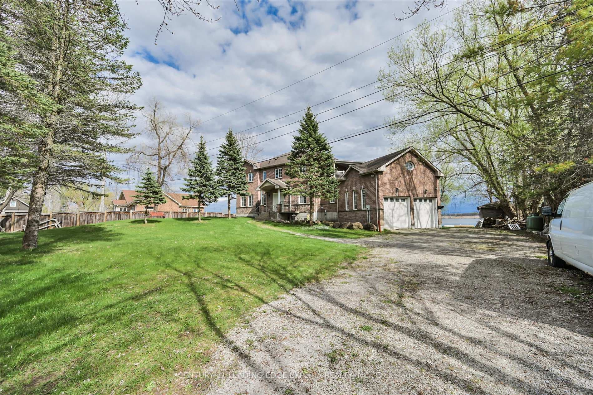 3213 Quiet Waters Lane, Tay