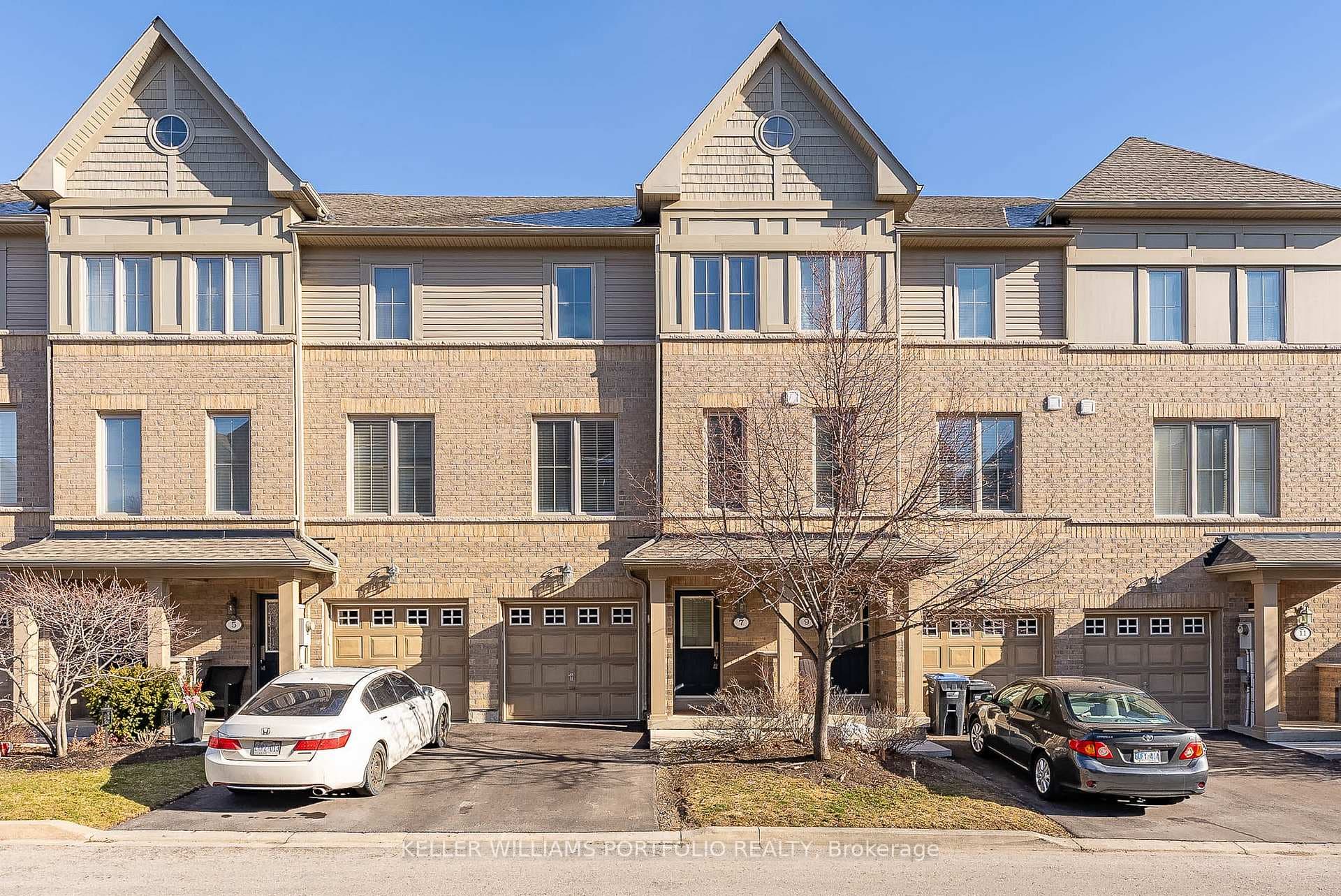 7 Cailiff Street, Brampton, ON L6Y 0P9 - Photo 1