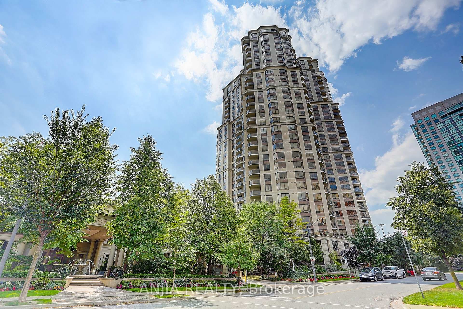 80 Harrison Garden Boulevard Unit 2023, Willowdale / Newtonbrook, ON M2N 7E3 - Photo 1