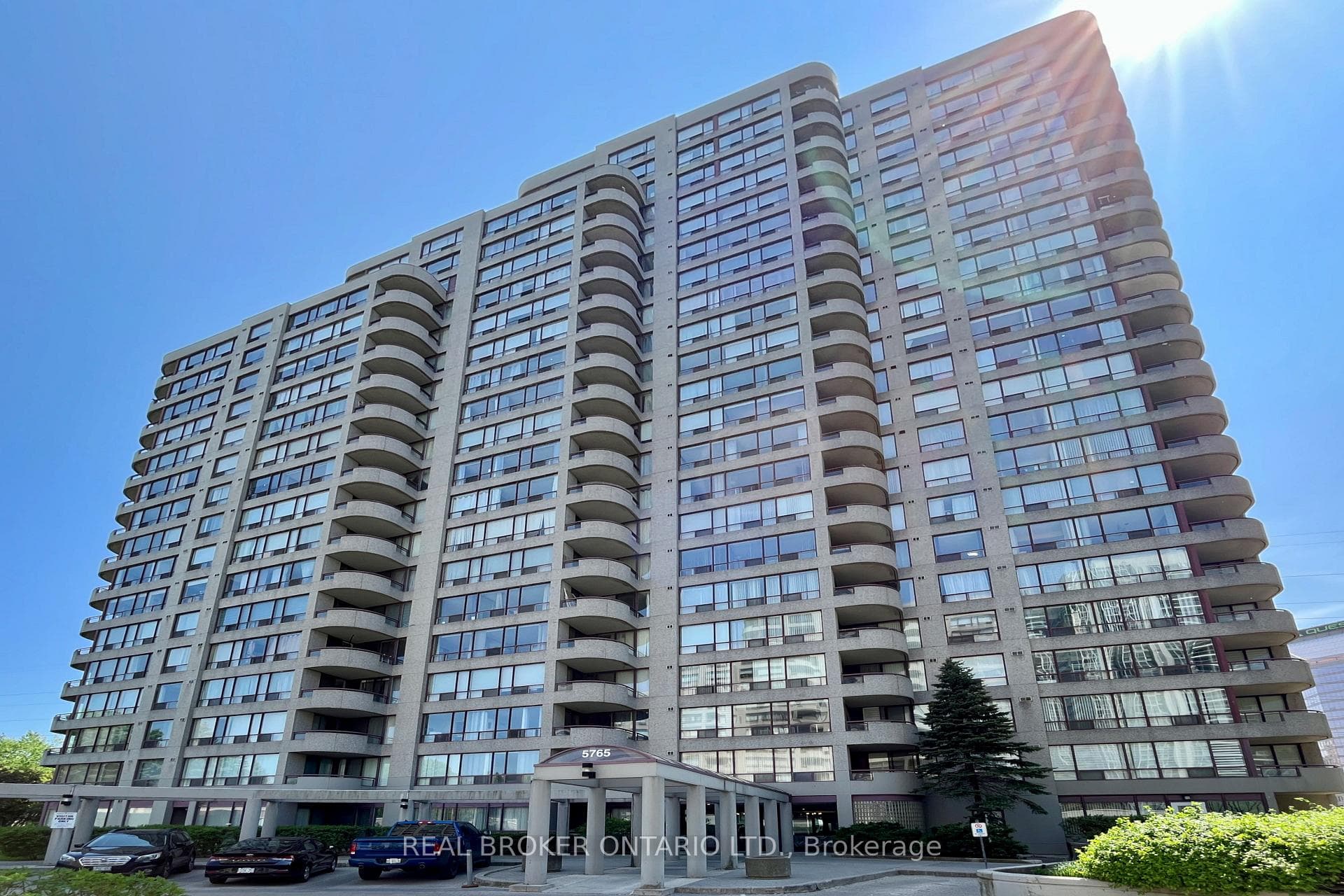 Welcome to 5765 Yonge St!