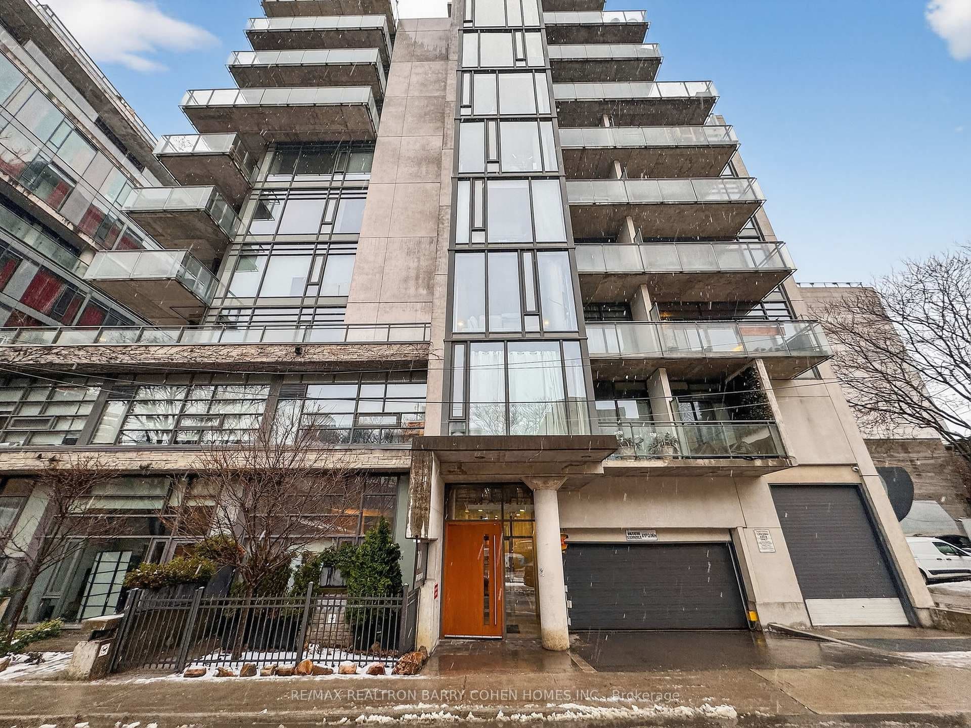 10 Morrison Street Unit Th4, Downtown Toronto / Waterfront, ON M5V 2T8 - Photo 1