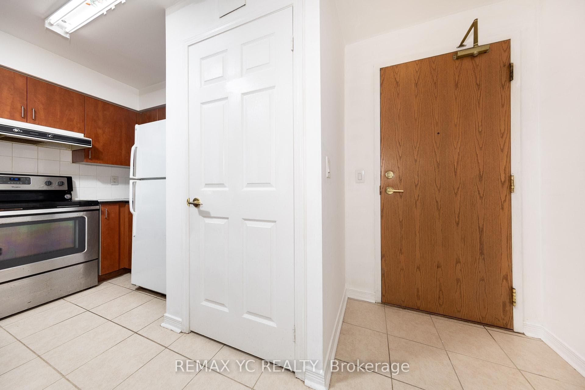 5500 Yonge Street Unit 2410, Thornhill / Willowdale, ON M2N 7L1 - Photo 1