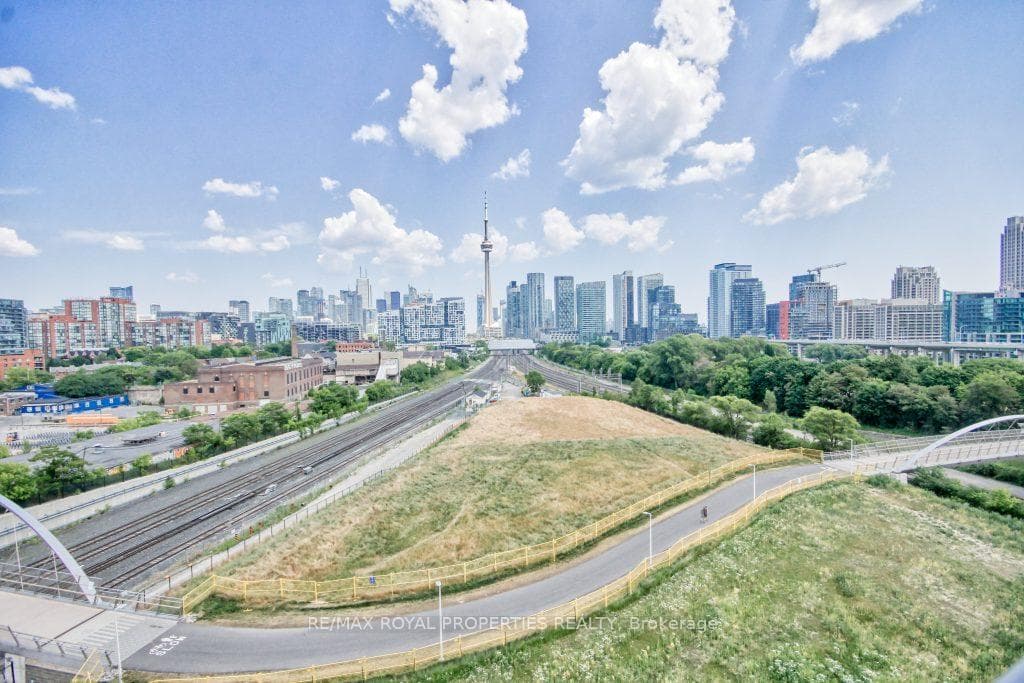 30 Ordnance Street Unit 710, Toronto C01