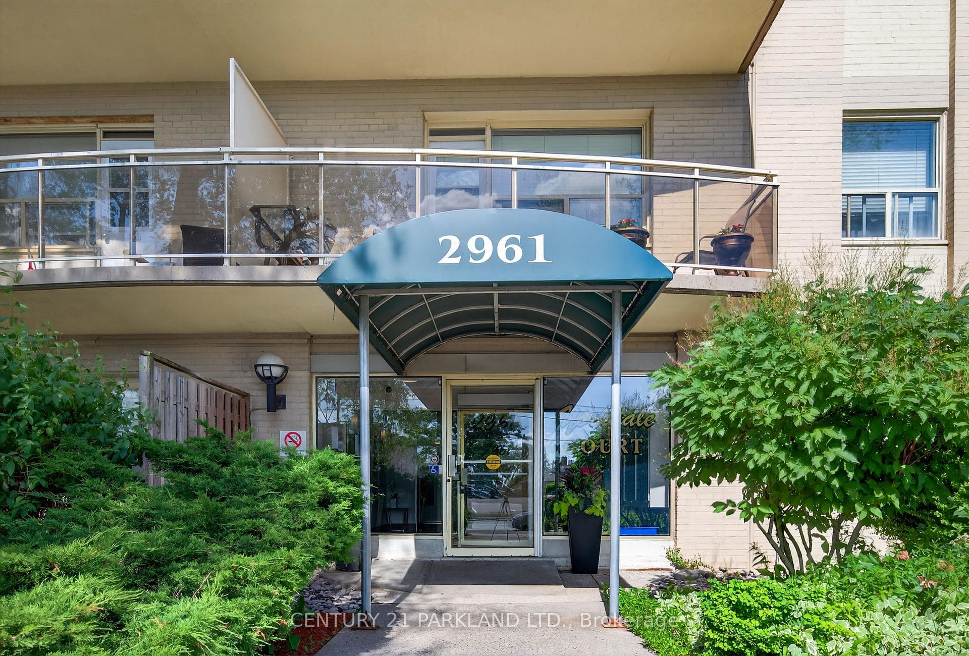 2961 Dufferin Street Unit 202, Toronto W04
