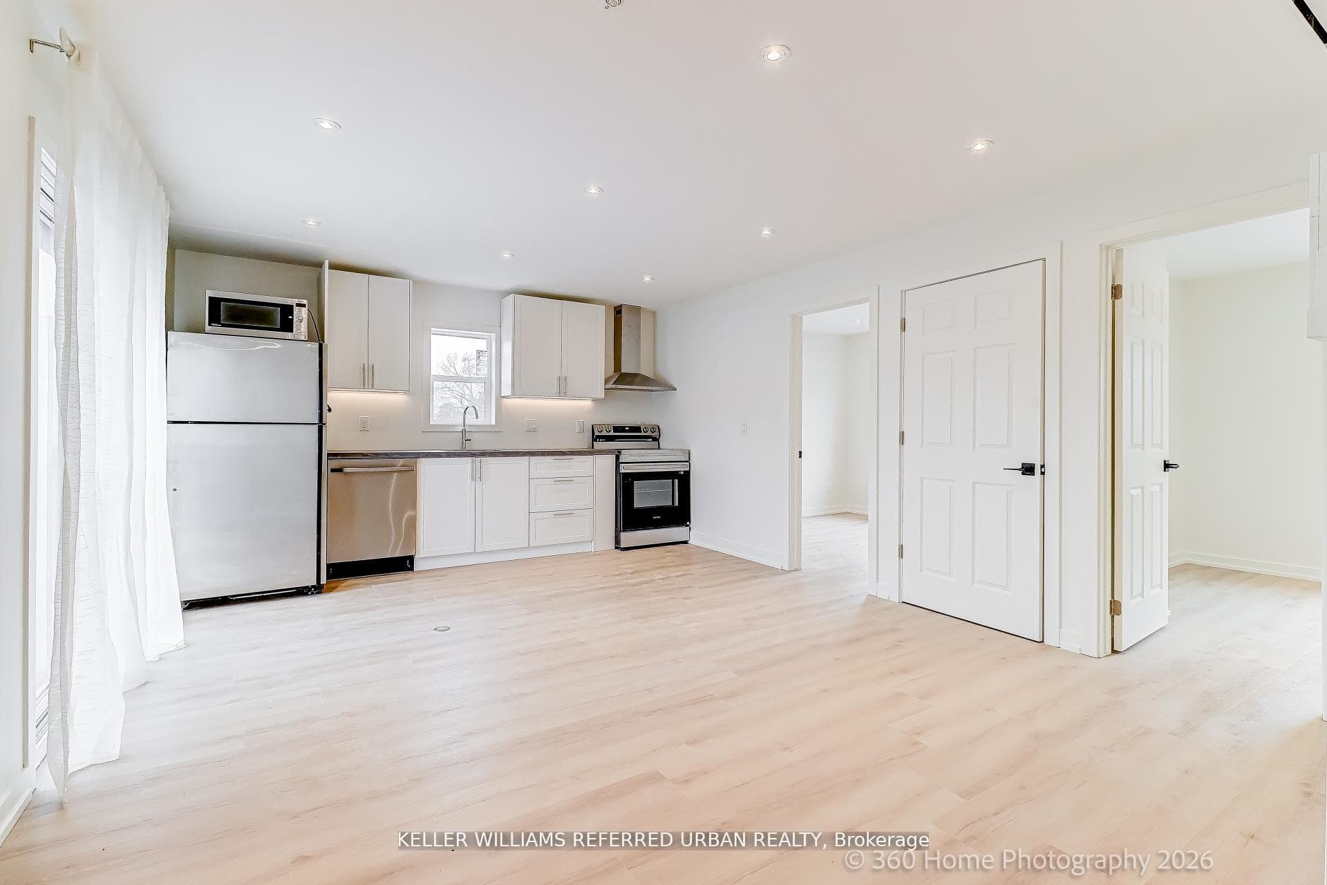 84 Foch Avenue Unit 2, Liberty Village / Parkdale / South Parkdale, ON M8W 3X6 - Photo 1