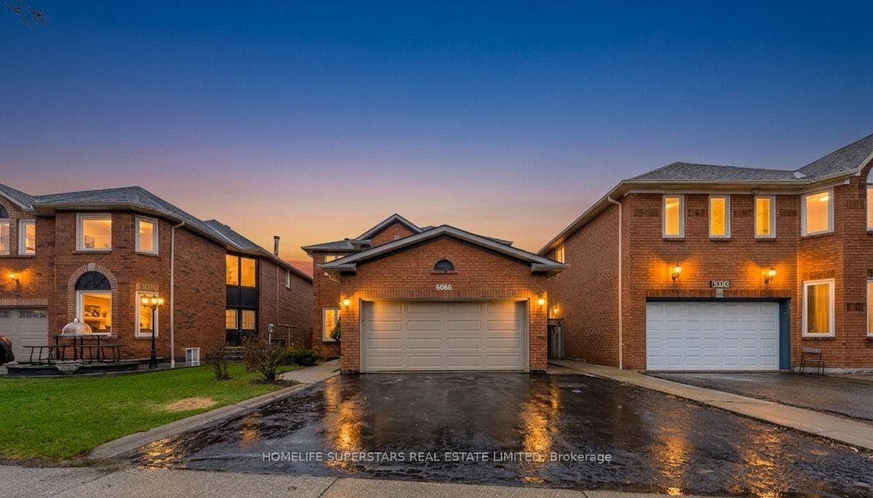 6066 Douguy Boulevard, Mississauga, ON L5V 1B3 - Photo 1