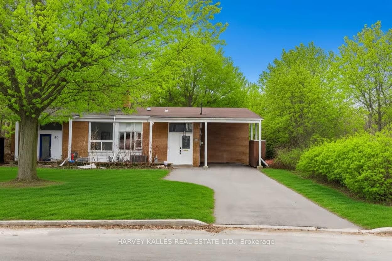 178 Three Valleys Drive, Don Mills / Parkwoods / Victoria Village, ON M3A 3L8 - Photo 1