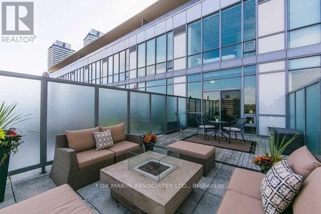 33 Mill Street Unit 604, Regent Park / Cabbagetown / St. James Town, ON M5A 3R3 - Photo 1