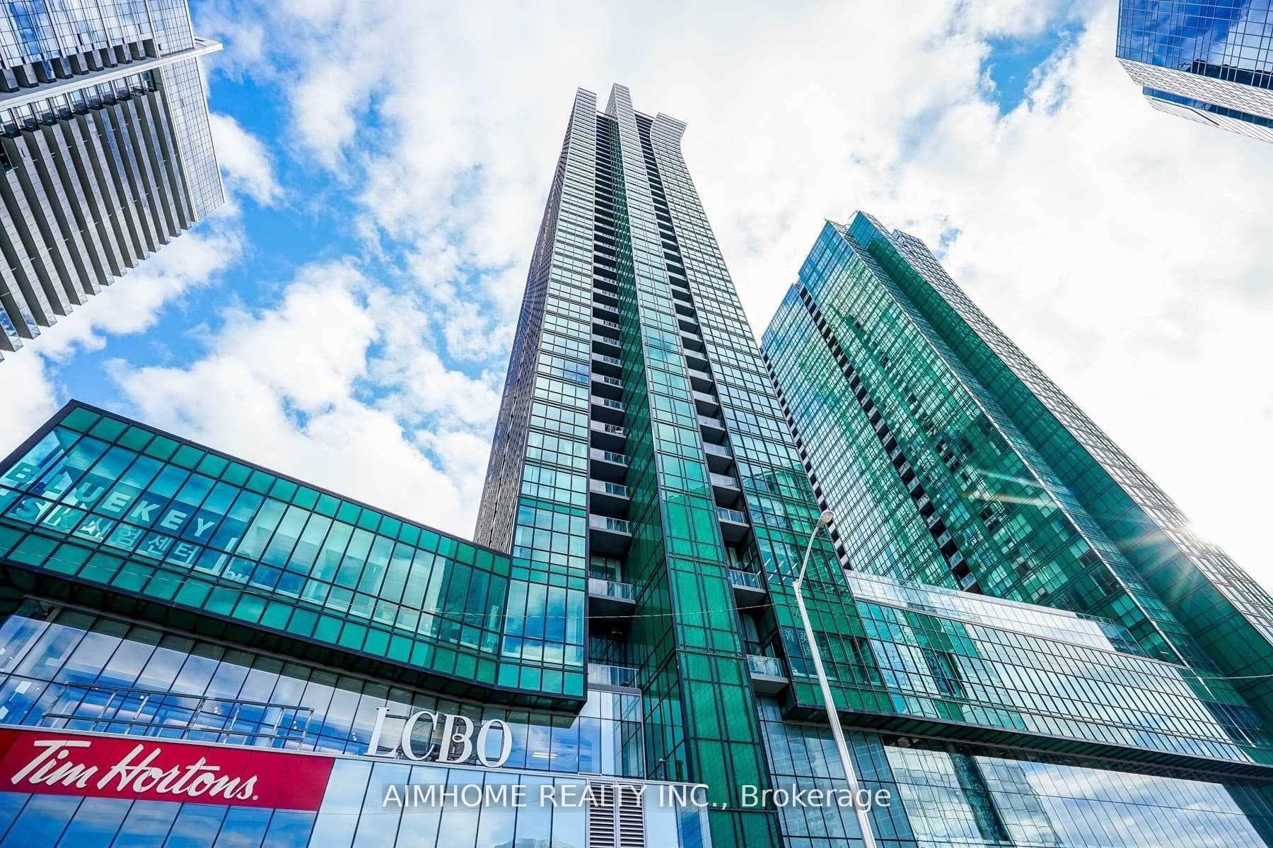 9 Bogert Avenue Unit 804, Thornhill / Willowdale, ON M2N 0H3 - Photo 1