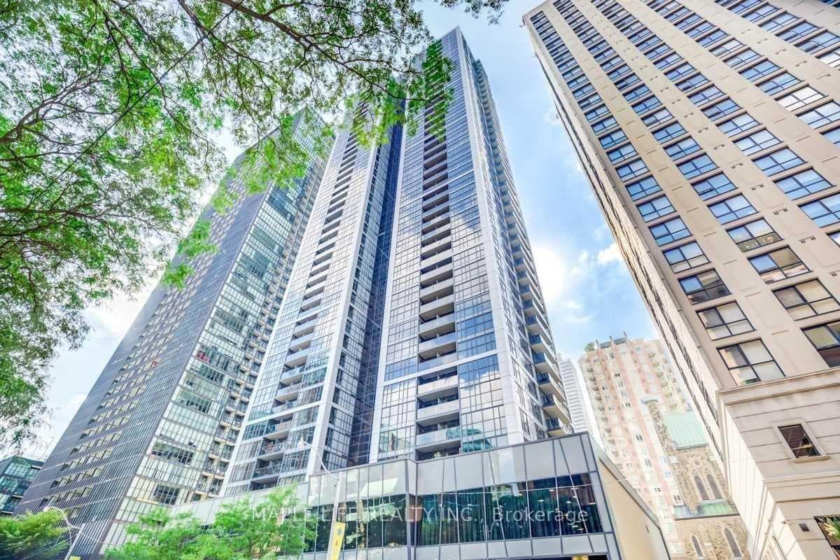 28 Ted Rogers Way Unit 1802, Regent Park / Cabbagetown / St. James Town, ON M4Y 2J4 - Photo 1