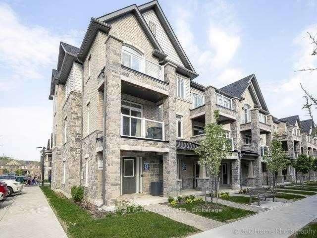 2584 Ladyfern Cross Avenue, Pickering, ON L1X 0E6 - Photo 1