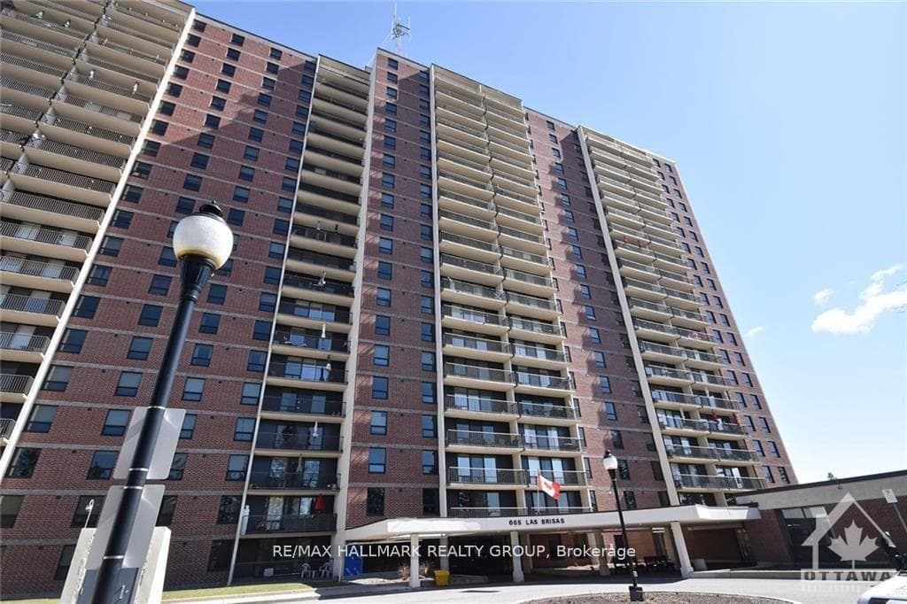 665 BATHGATE Drive Unit 104, Overbrook - Castleheights and Area, ON K1K 3Y4 - Photo 1