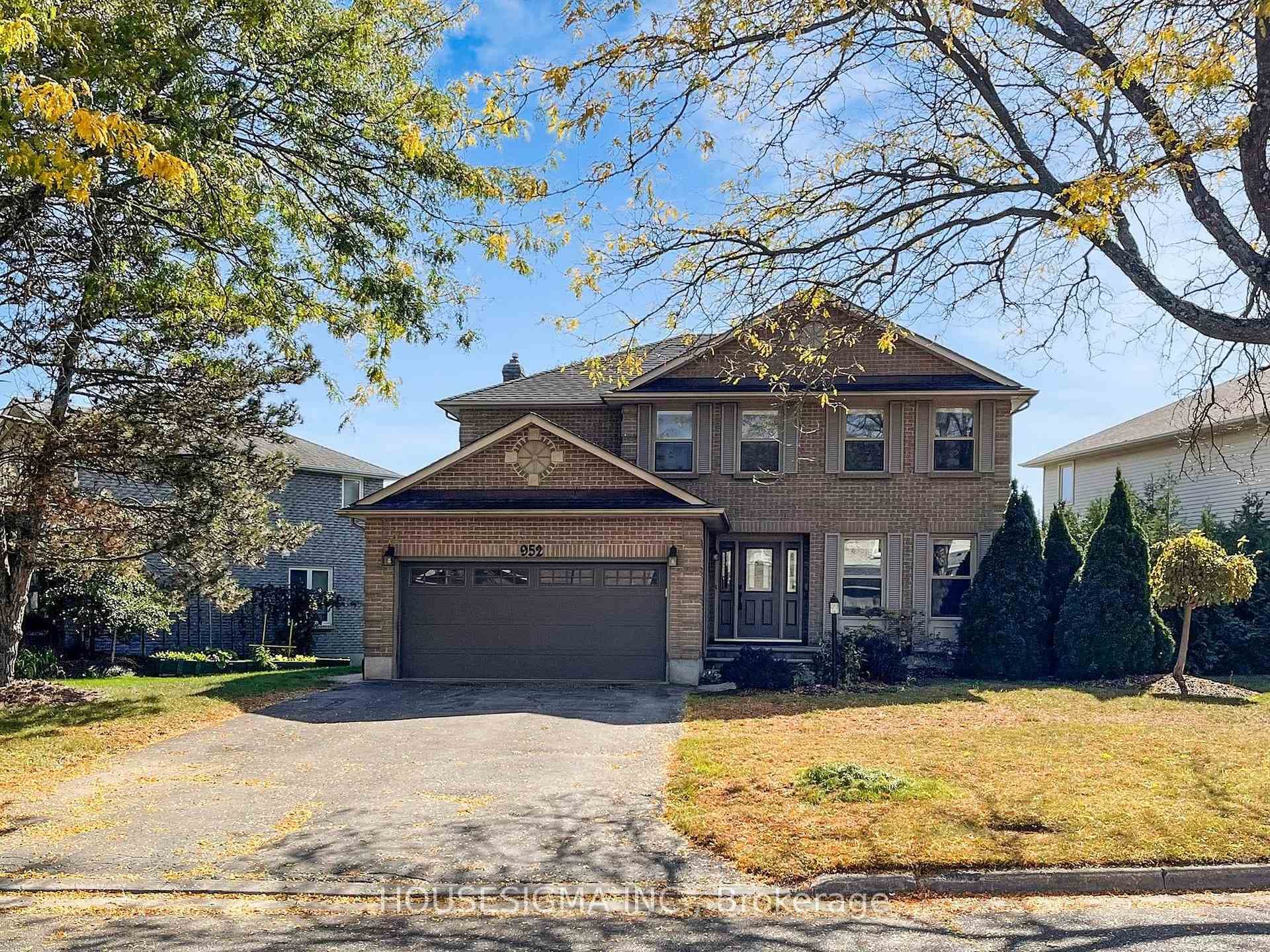 952 Peggoty Circle, Oshawa, ON L1K 2G5 - Photo 1