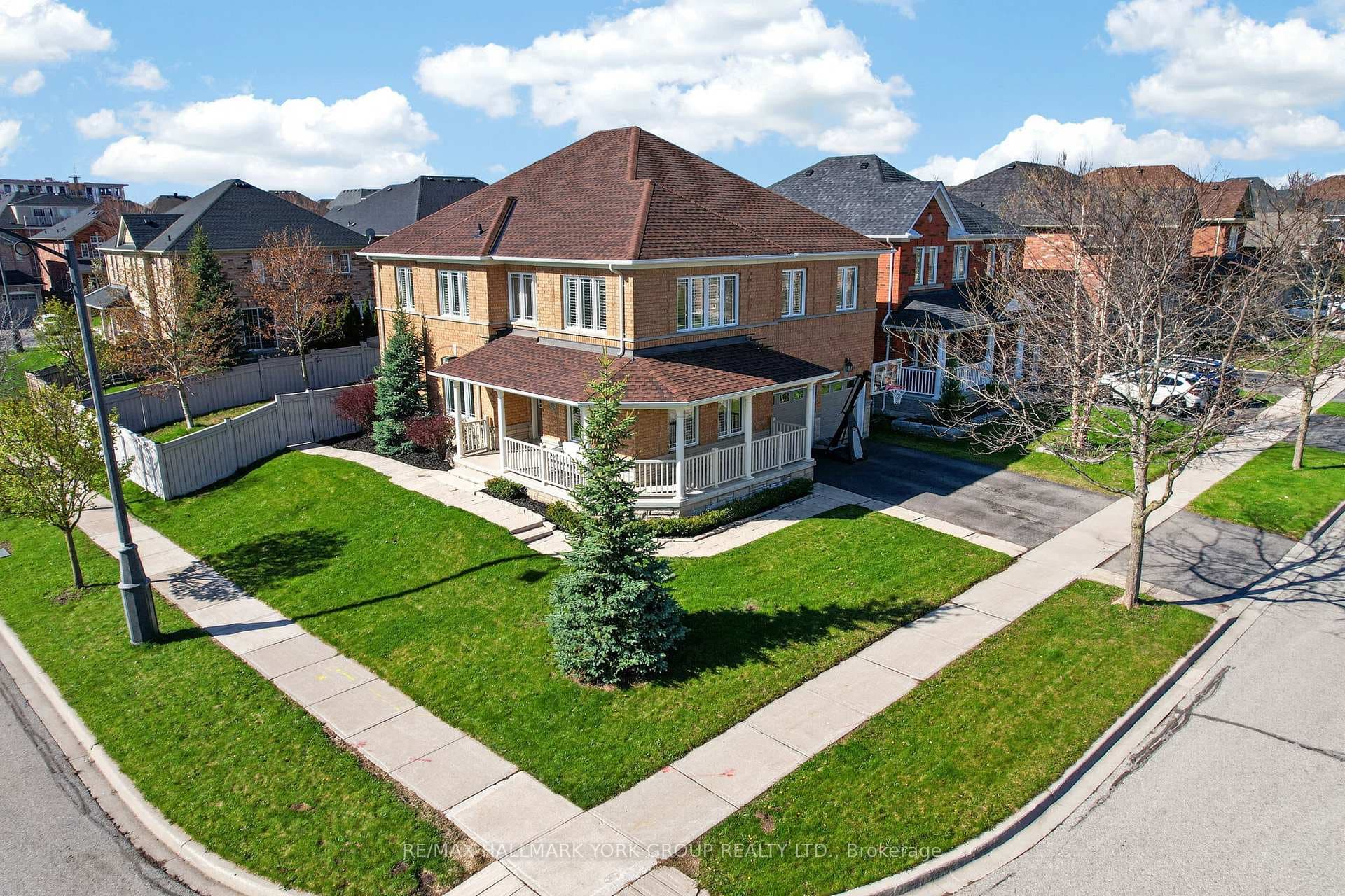 75 Mclarty Gate, Aurora, ON L4G 0G5 - Photo 1