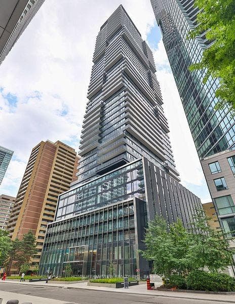 55 Charles Street Unit 3712, Regent Park / Cabbagetown / St. James Town, ON M4Y 0J1 - Photo 1