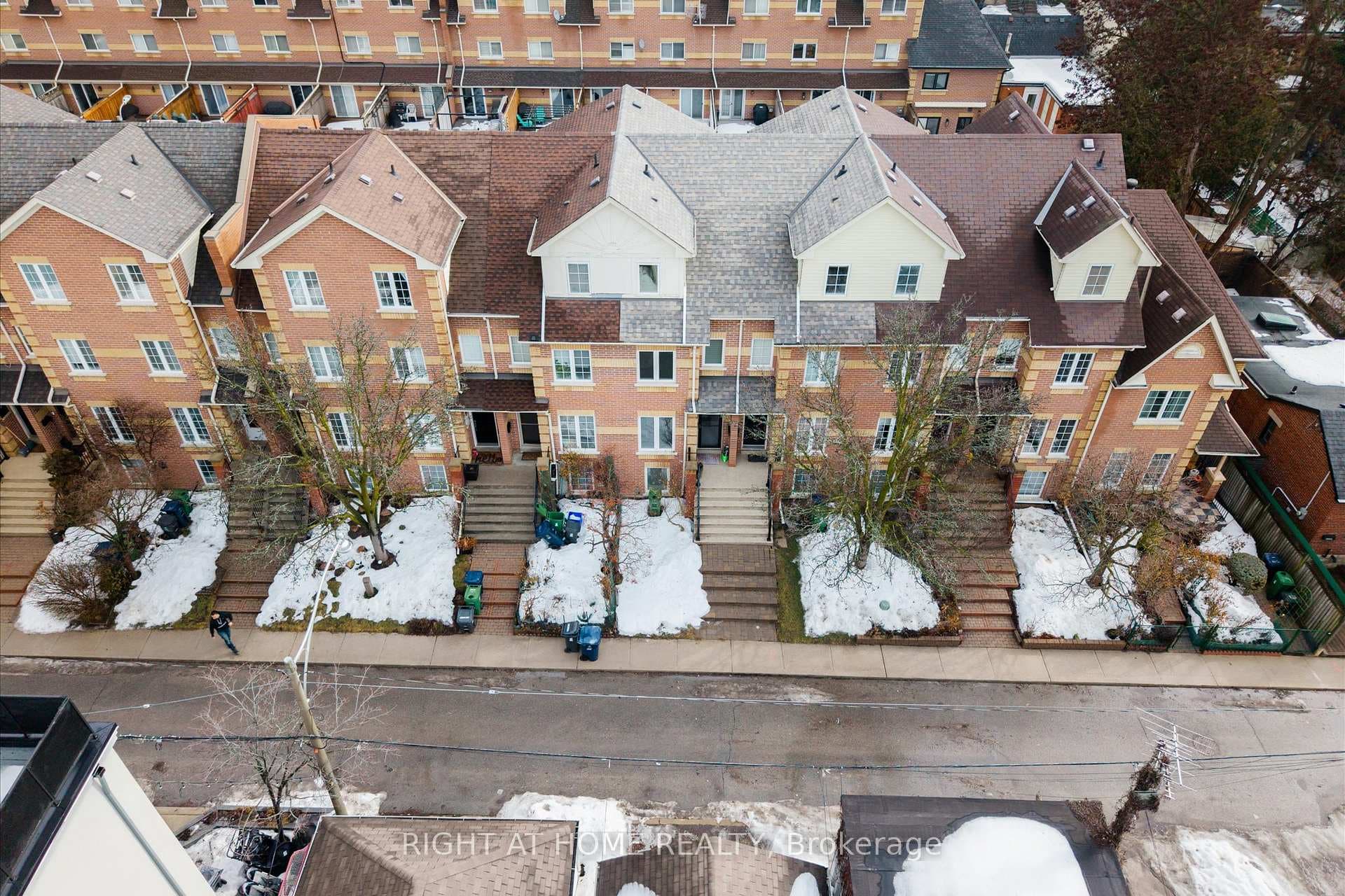 1149 Craven Road, Riverdale / Leslieville, ON M4J 4V7 - Photo 1