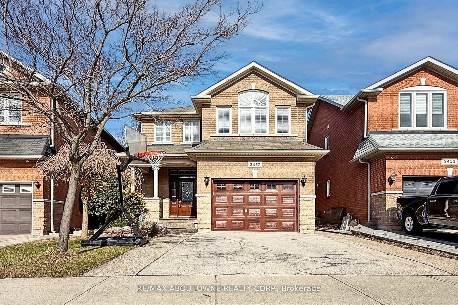 2457 Hilda Drive, Oakville, ON L6H 7N5 - Photo 1
