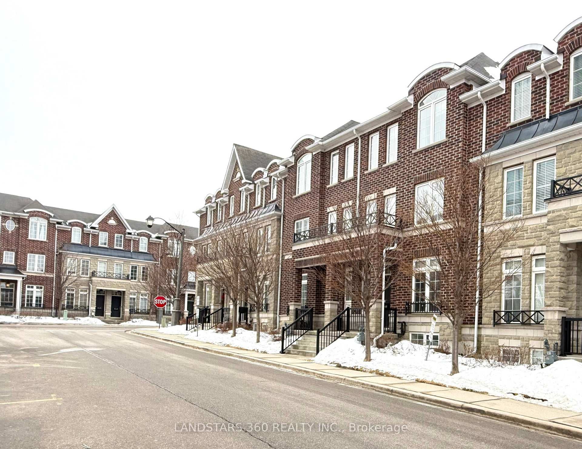 109 The Queensway N/A Unit #108, High Park / Junction / Roncesvalles, ON M6S 5B6 - Photo 1