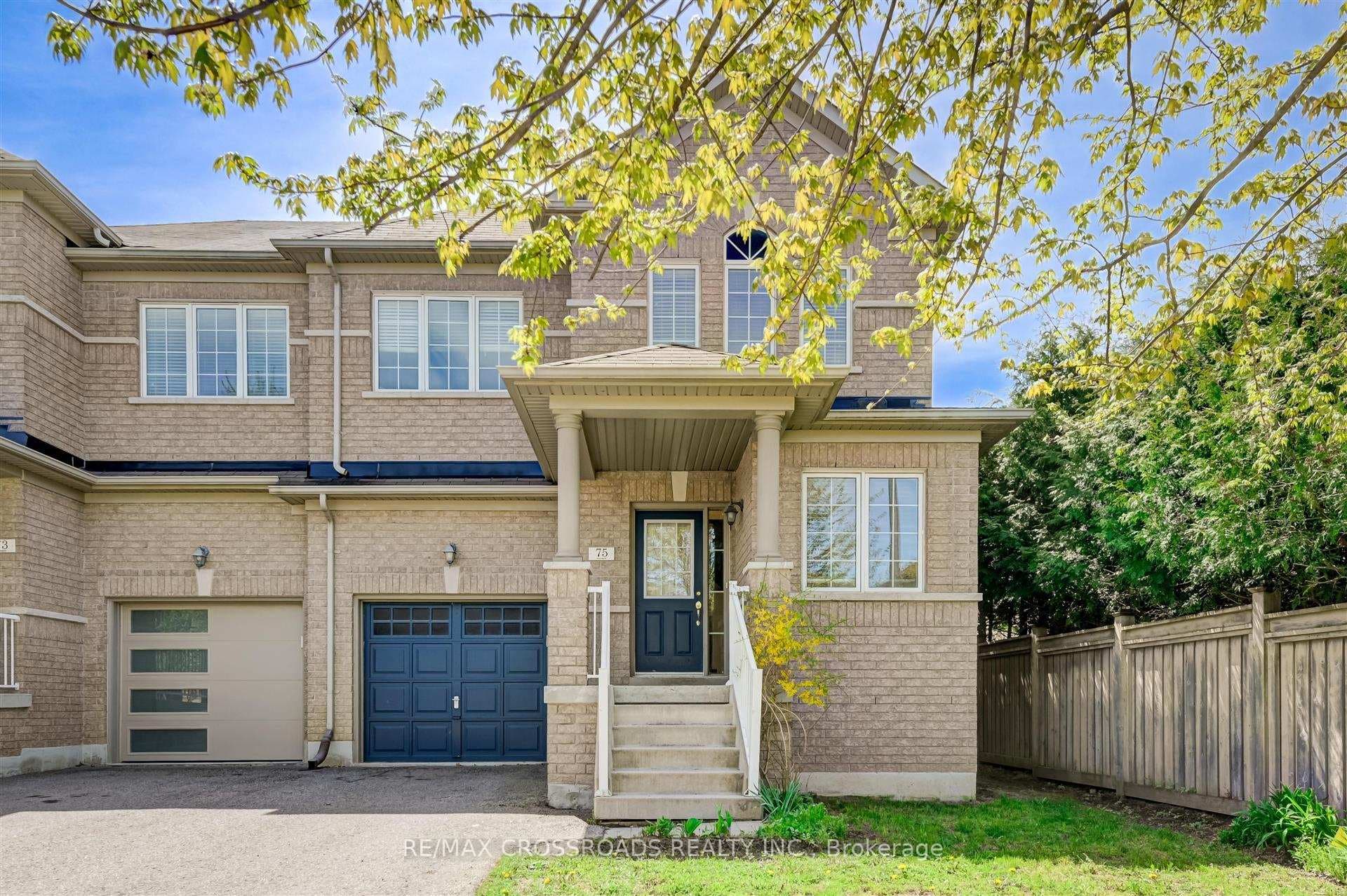 75 Lewis Honey Drive, Aurora, ON L4G 0J3 - Photo 1