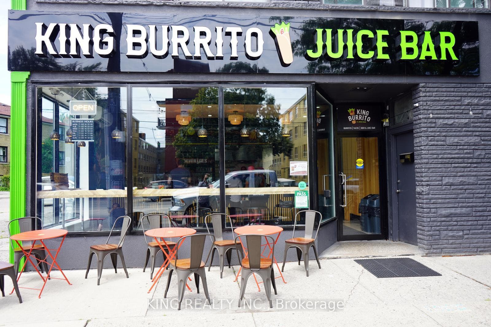 2372 Lake Shore Boulevard, Liberty Village / Parkdale / South Parkdale, ON M8V 1B6 - Photo 1