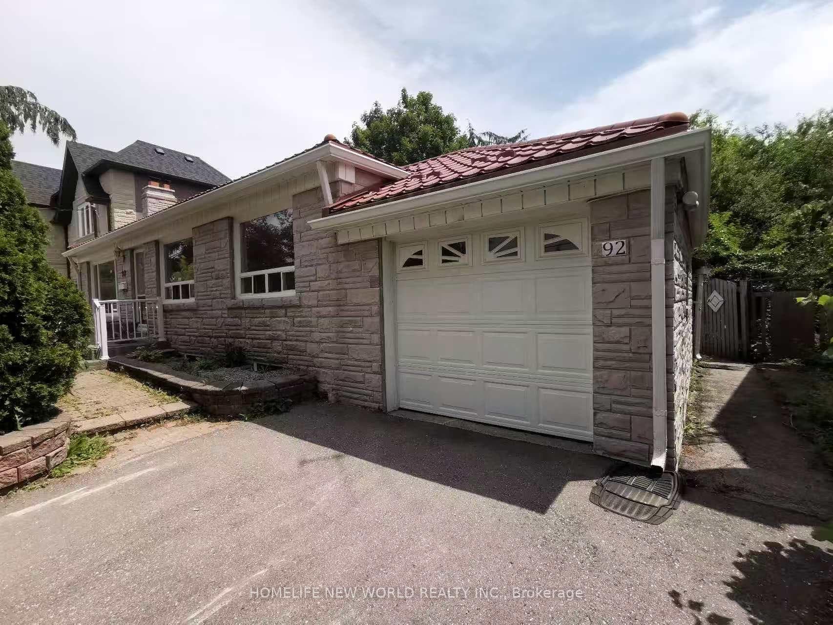 92 Earlton Road, Scarborough Village / Eglinton East, ON M1T 2R6 - Photo 1