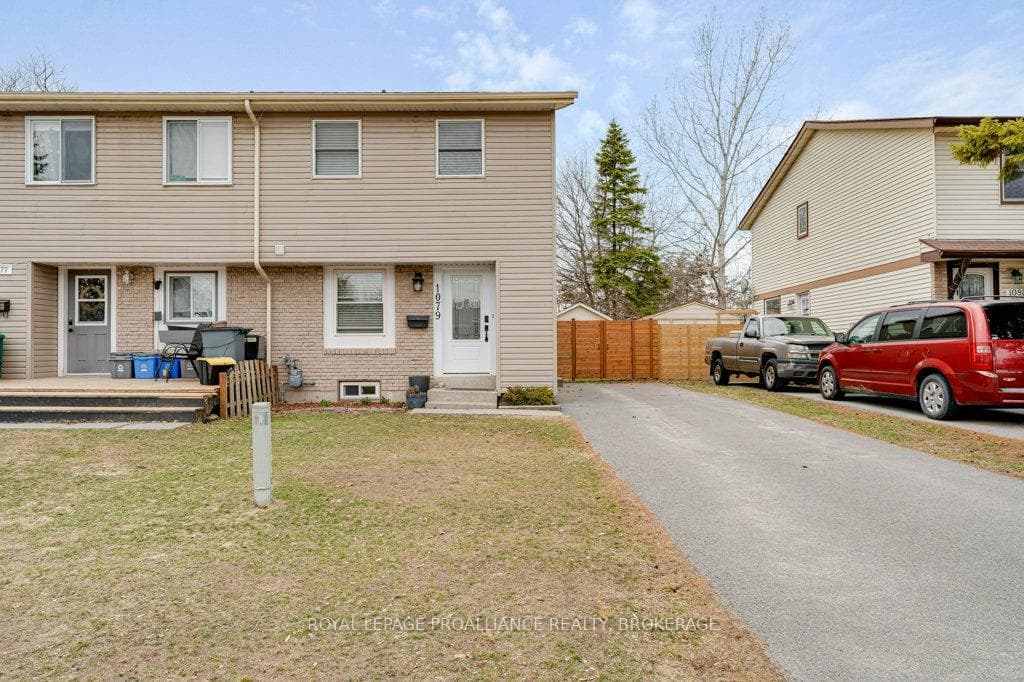 1079 Basswood Place, Kingston, ON K7P 1K4 - Photo 1