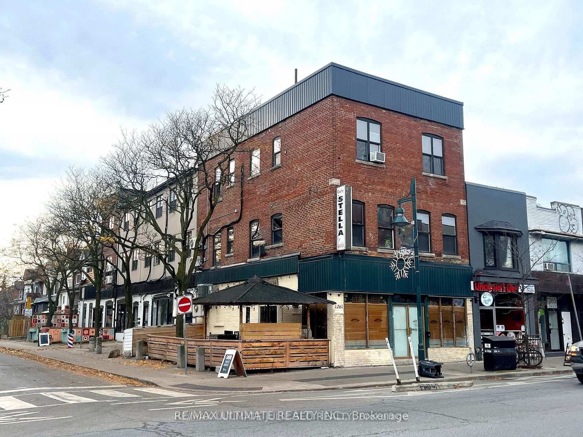 432 St Clarens Avenue Unit 203, Downtown Toronto / Waterfront, ON M6H 3W3 - Photo 1