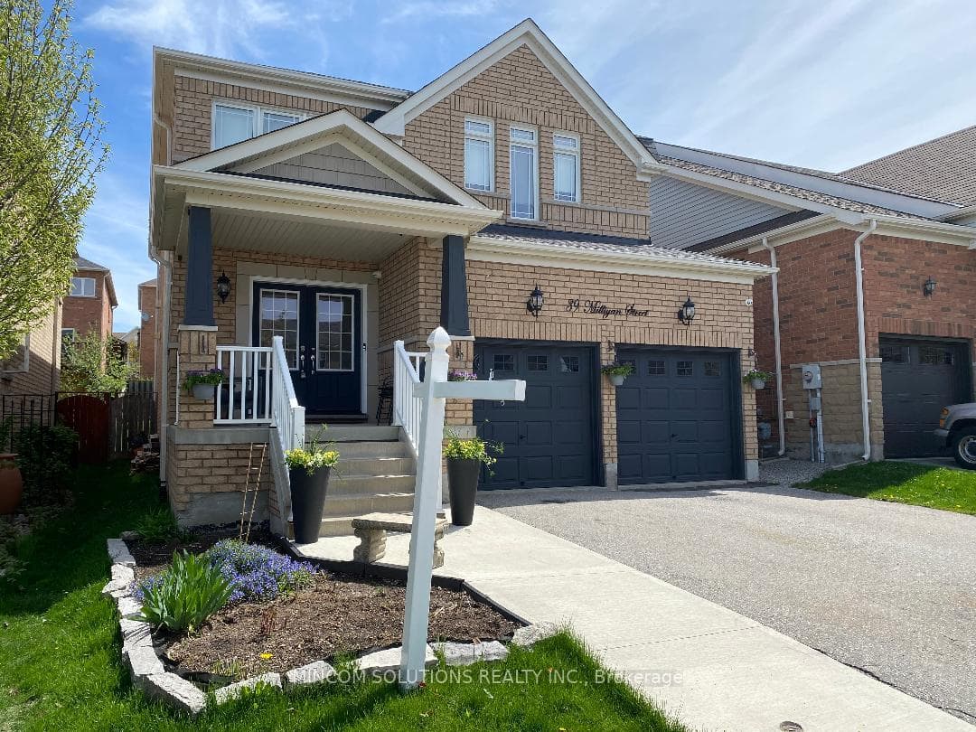 39 Milligan Street, Bradford West Gwillimbury, ON L3Z 0A5 - Photo 1