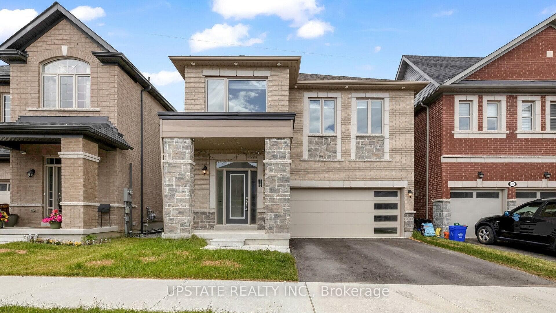 1104 Skyridge Boulevard, Pickering