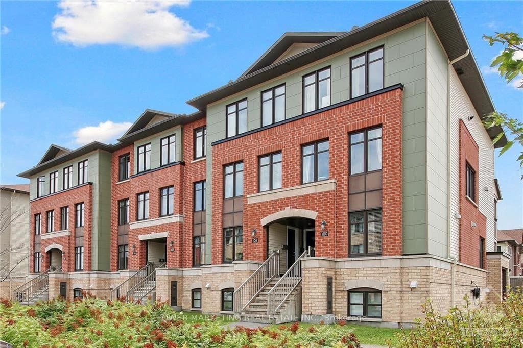 112 Bluestone Private Unit 38, Orleans - Cumberland and Area, ON K4A 0X7 - Photo 1