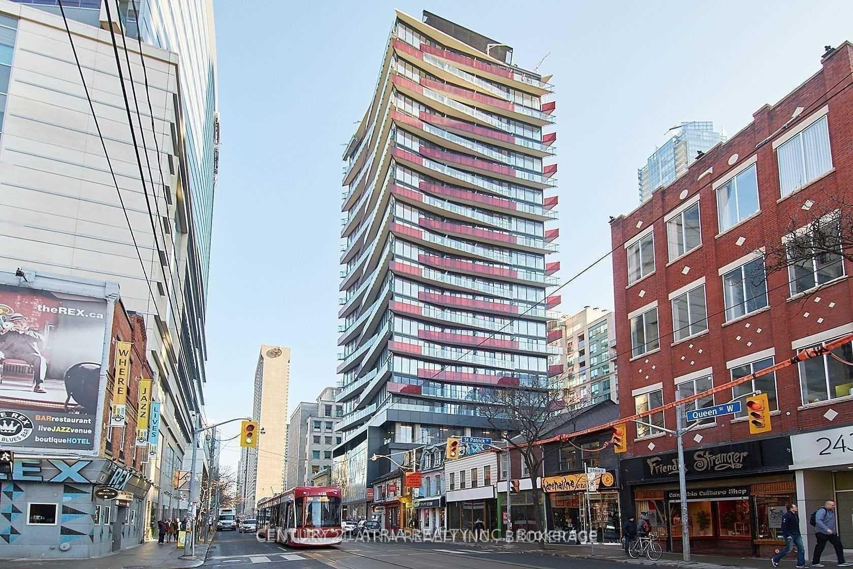 215 Queen Street Unit 1008, Toronto C01