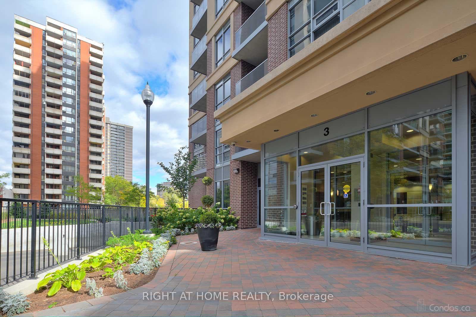 3 Michael Power Place Unit 1002, Etobicoke (Islington / Rexdale), ON M9A 0A2 - Photo 1