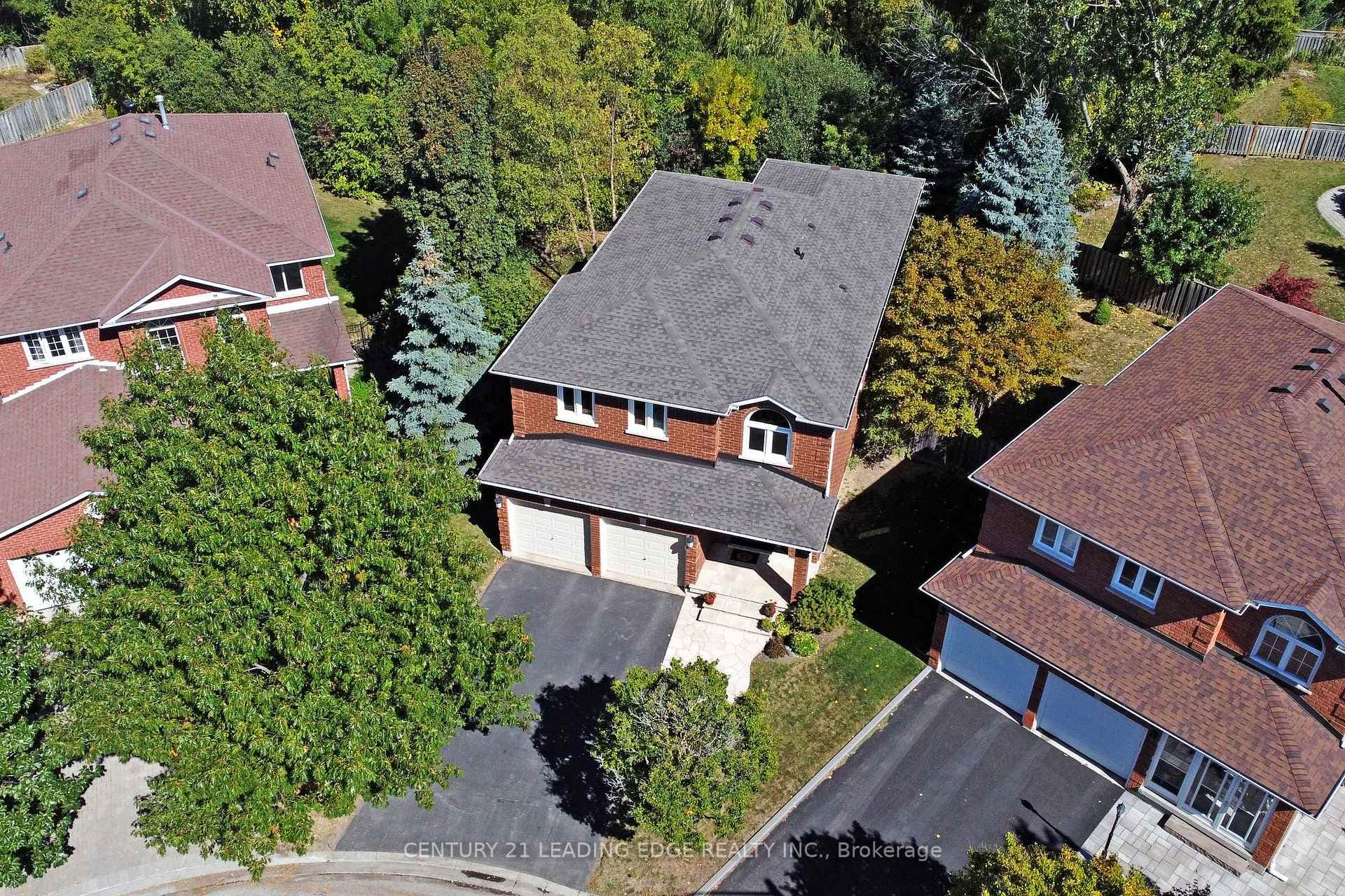 34 Pandora Court, Richmond Hill, ON L4S 1J4 - Photo 1