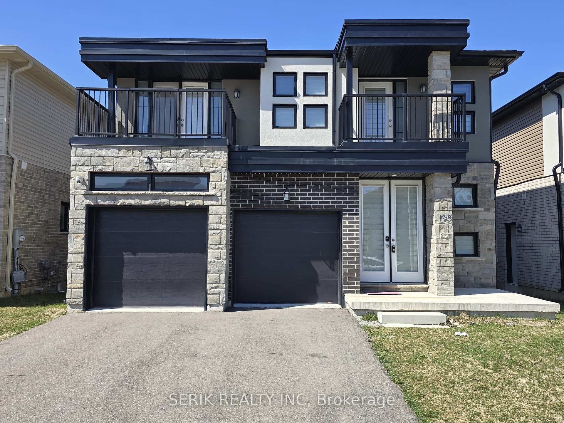 195 Pilkington Street, Thorold, ON L2V 1K5 - Photo 1