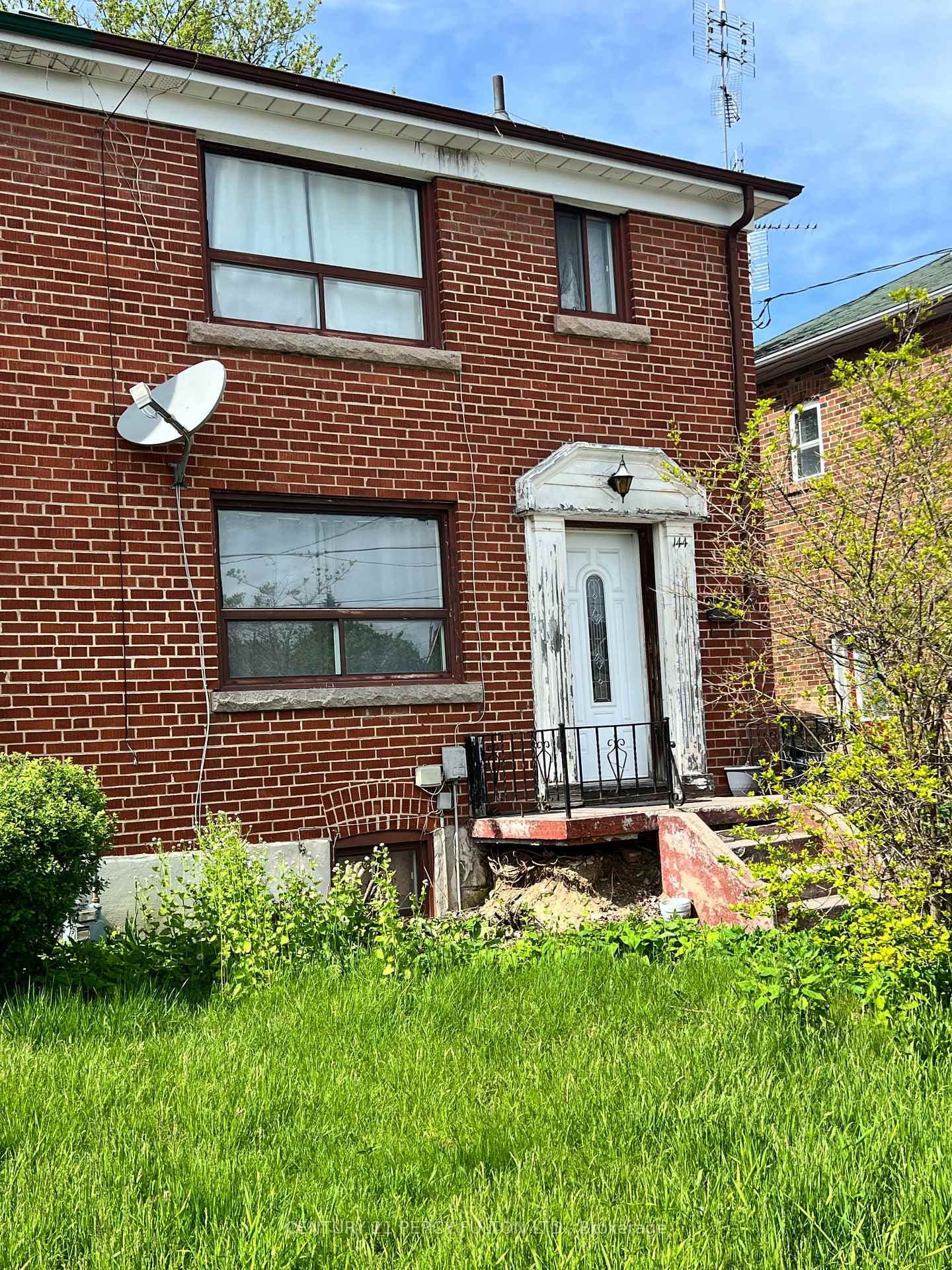 144 Park Street, Toronto E06