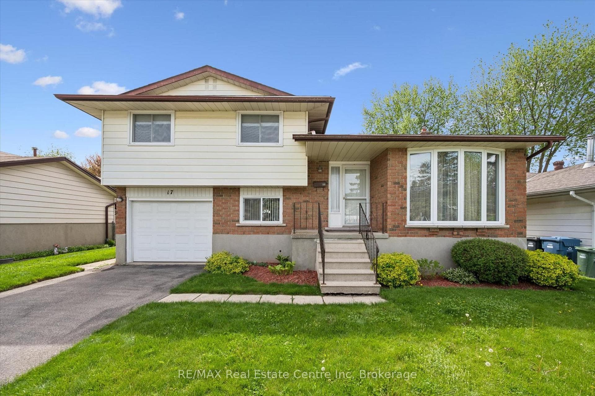 17 Glenda Court, Guelph