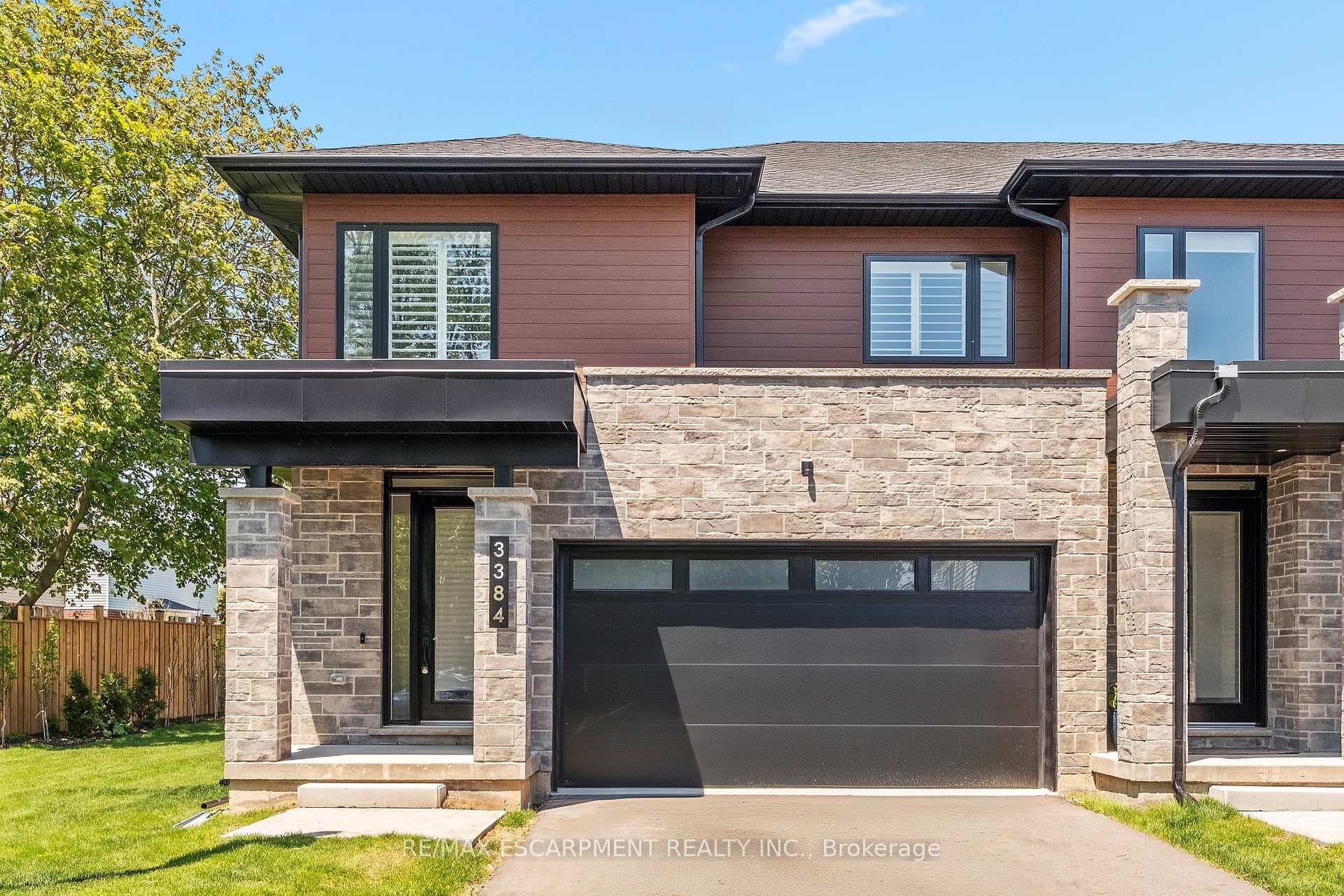 3384 Carter Common, Burlington, ON L7M 3R9 - Photo 1