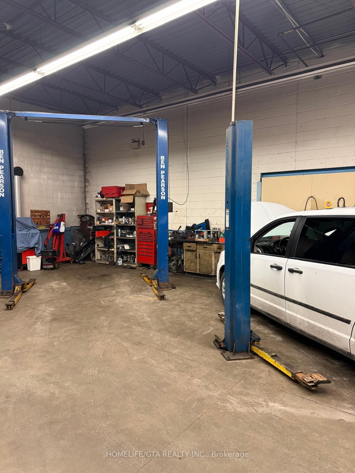 711 Finley Avenue Unit 2, Ajax, ON L1S 3T1 - Photo 1