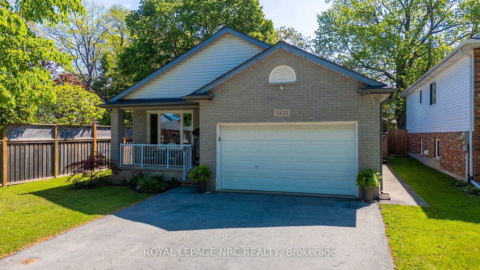 5622 Magnolia Drive, Niagara Falls